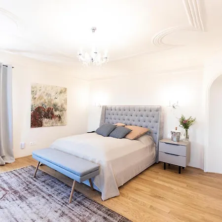 Hotel De Merin Boutique 4*